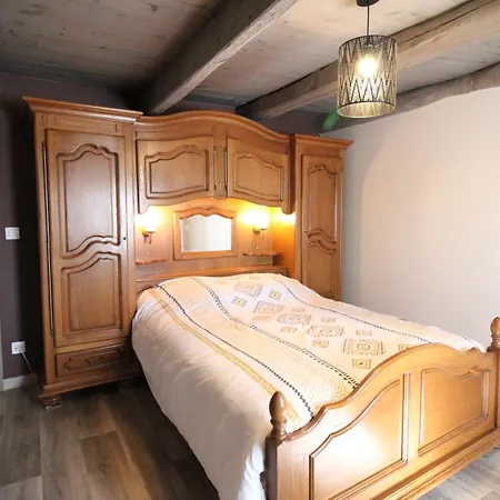 Maison Entiere Situee A Proximite Du Centre Thermal De Chaudes-aigues