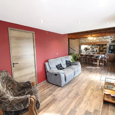 Maison Entiere Situee A Proximite Du Centre Thermal De Chaudes-aigues * Espinasse